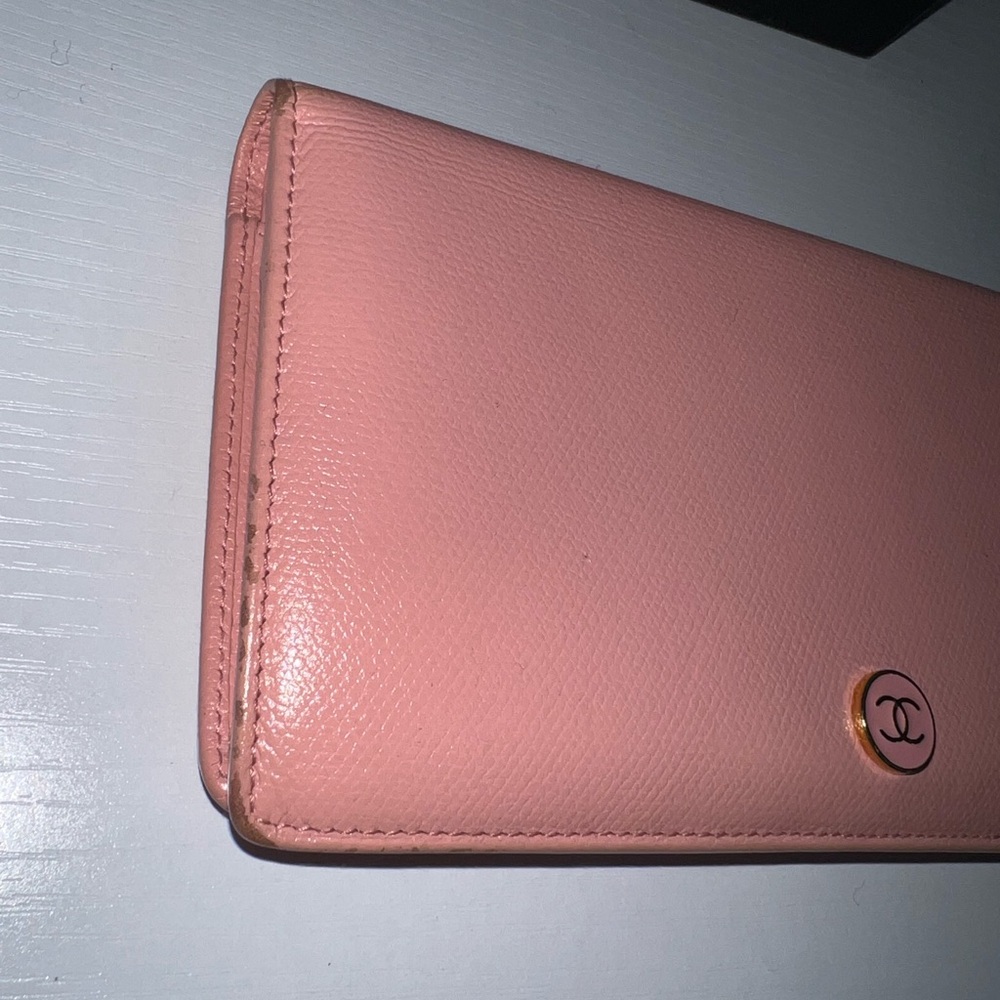 Chanel Leather Flap Wallet - Full Inclusion - Picture 12 of 13